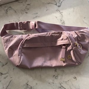 Lululemon Fanny pack